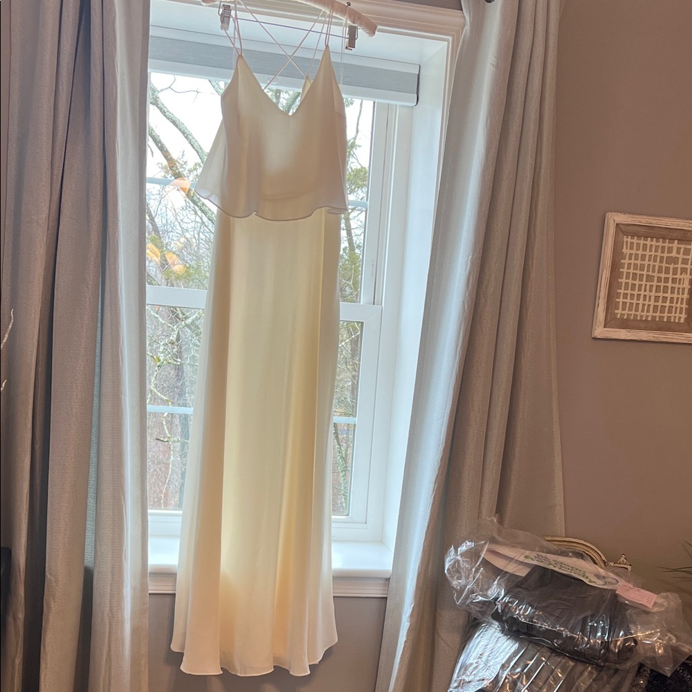 Zara Elegant Ivory Backless Dress